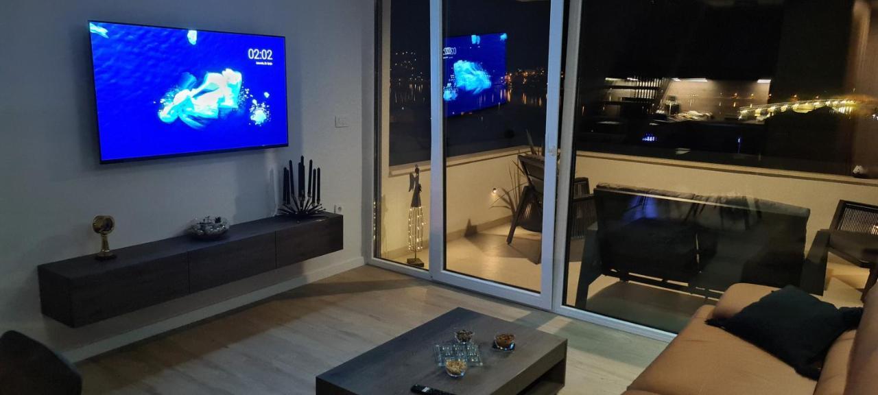Penthouse Apartman Marcelina In Trogir Exterior photo