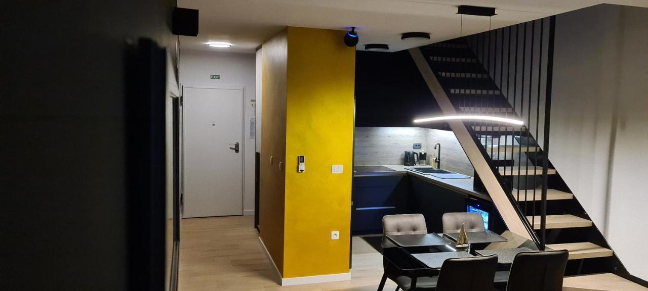 Penthouse Apartman Marcelina In Trogir Exterior photo